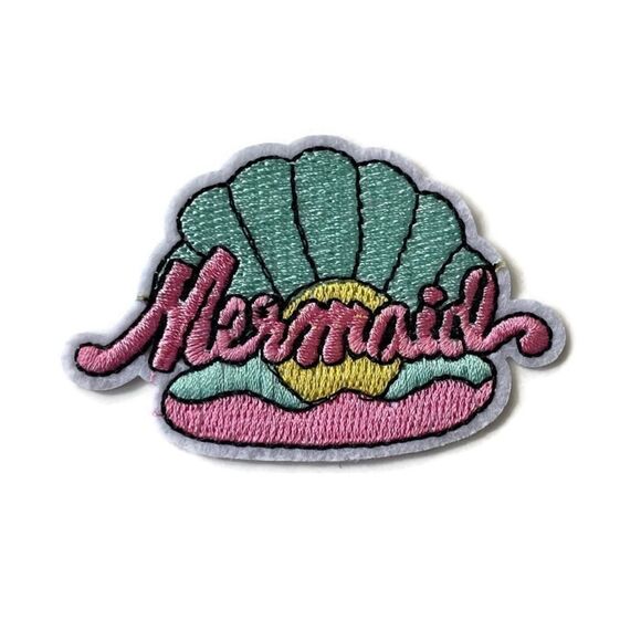 Pastel Mermaid Clam Shell Embroidered Patch - Picture 1 of 3